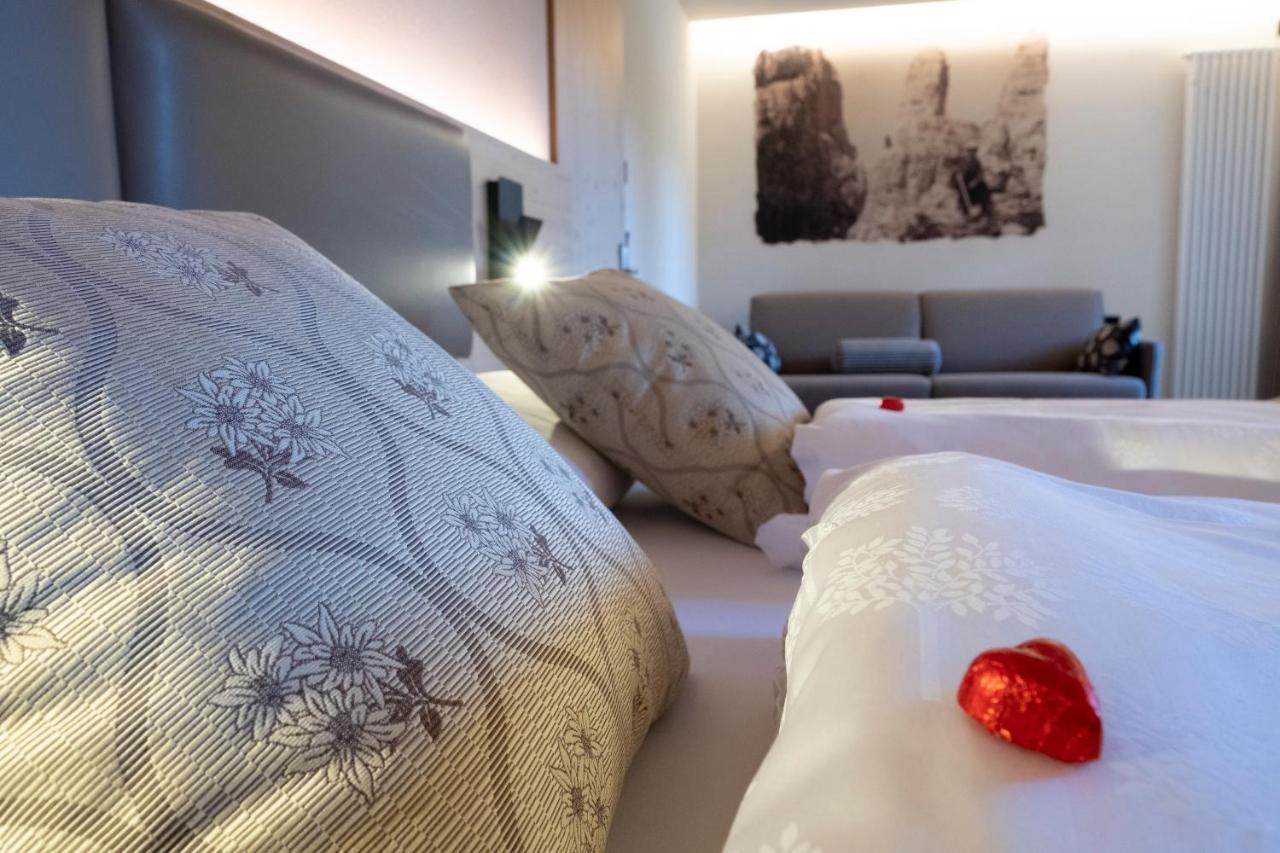 Hotel Canada Predazzo Zewnętrze zdjęcie